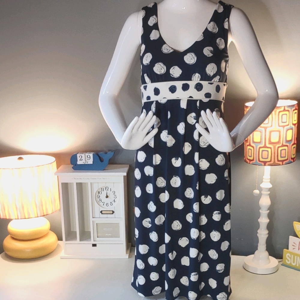 Xsmall Women's sleeveless mini dress